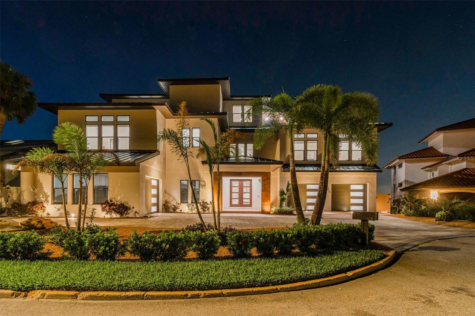 TIERRA VERDE UNIT 1 1ST REP - Residential