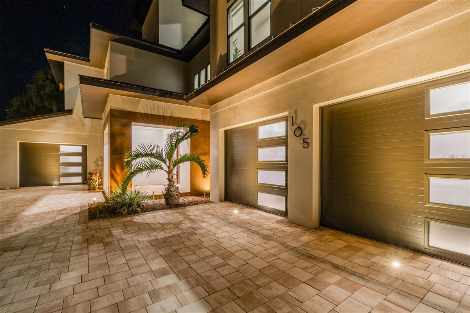 TIERRA VERDE UNIT 1 1ST REP - Residential