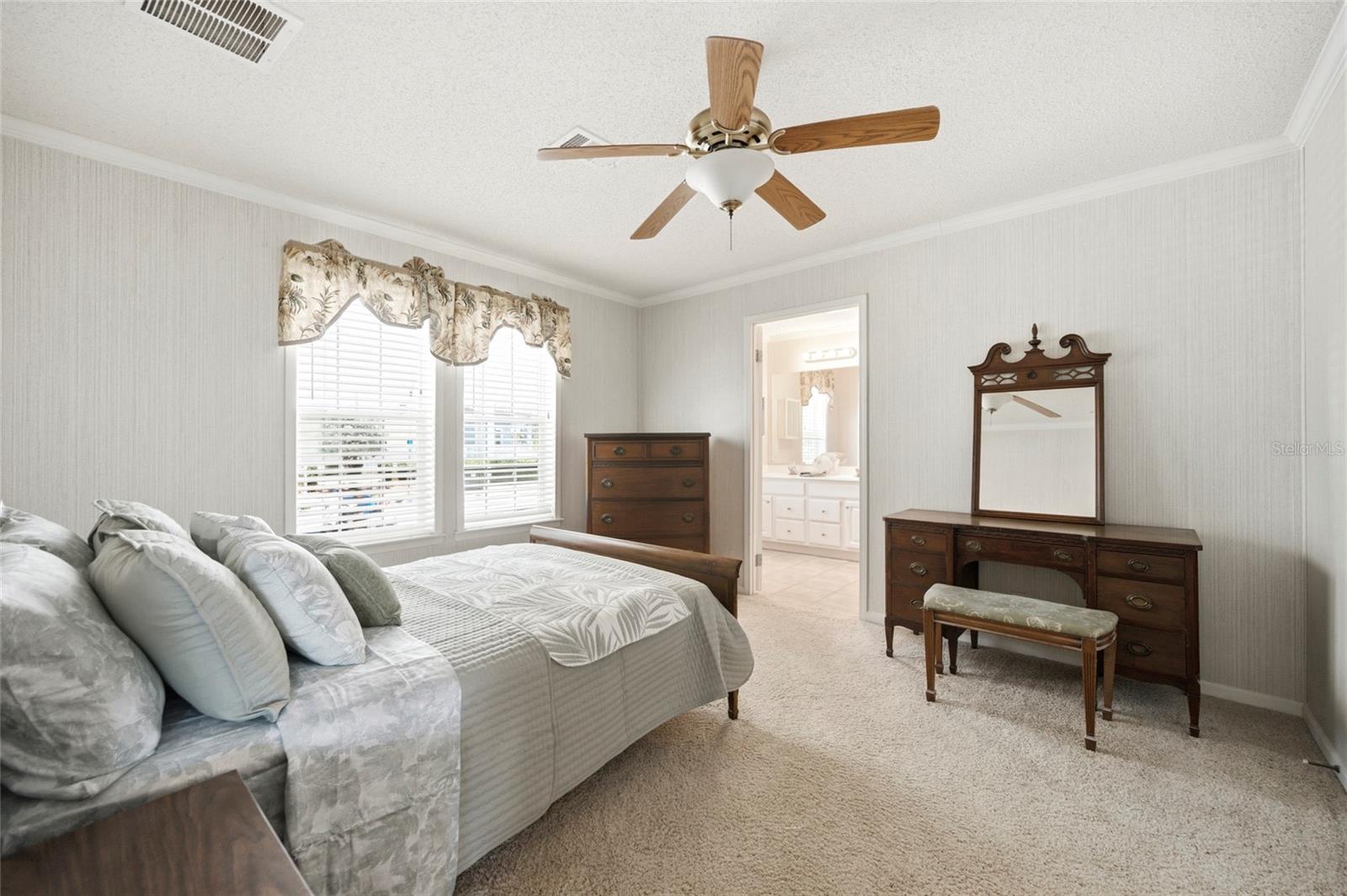 WINDMILL VILLAGE - Residential