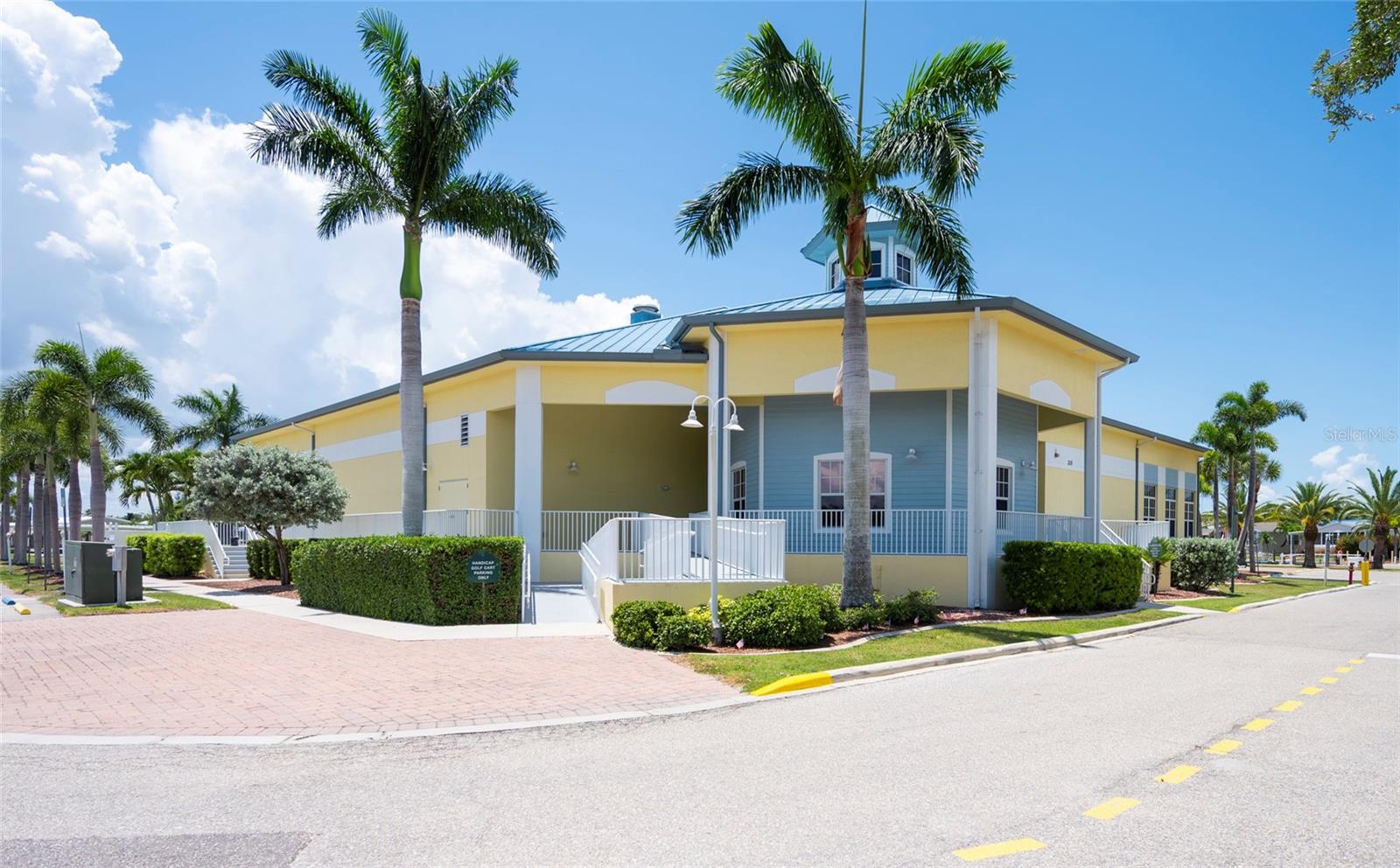 WINDMILL VILLAGE - Residential