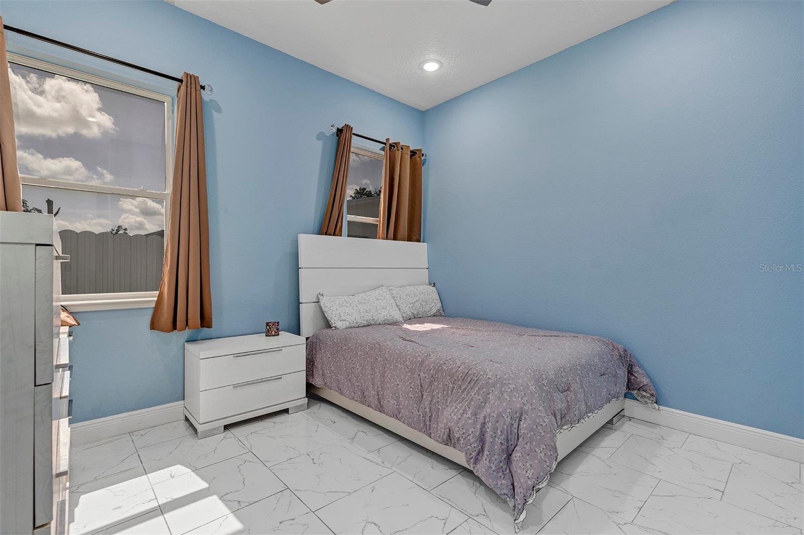 MARION OAKS UN 01 - Residential