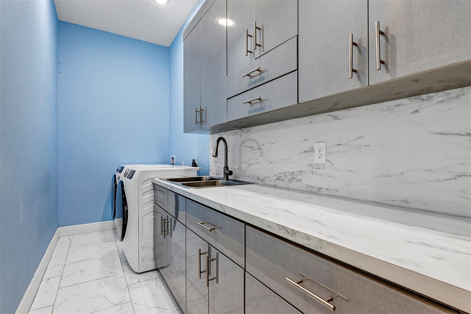 MARION OAKS UN 01 - Residential