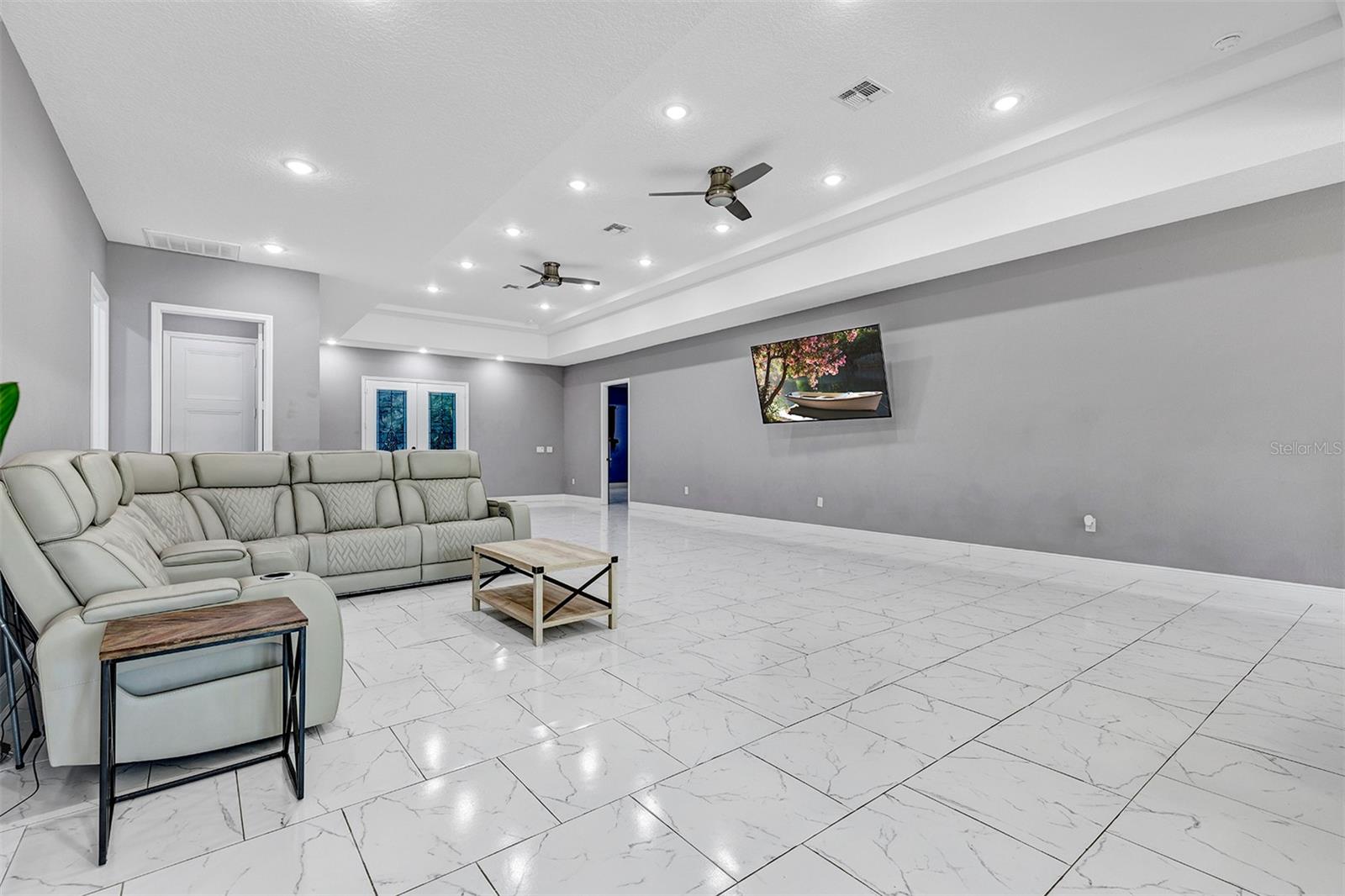 MARION OAKS UN 01 - Residential