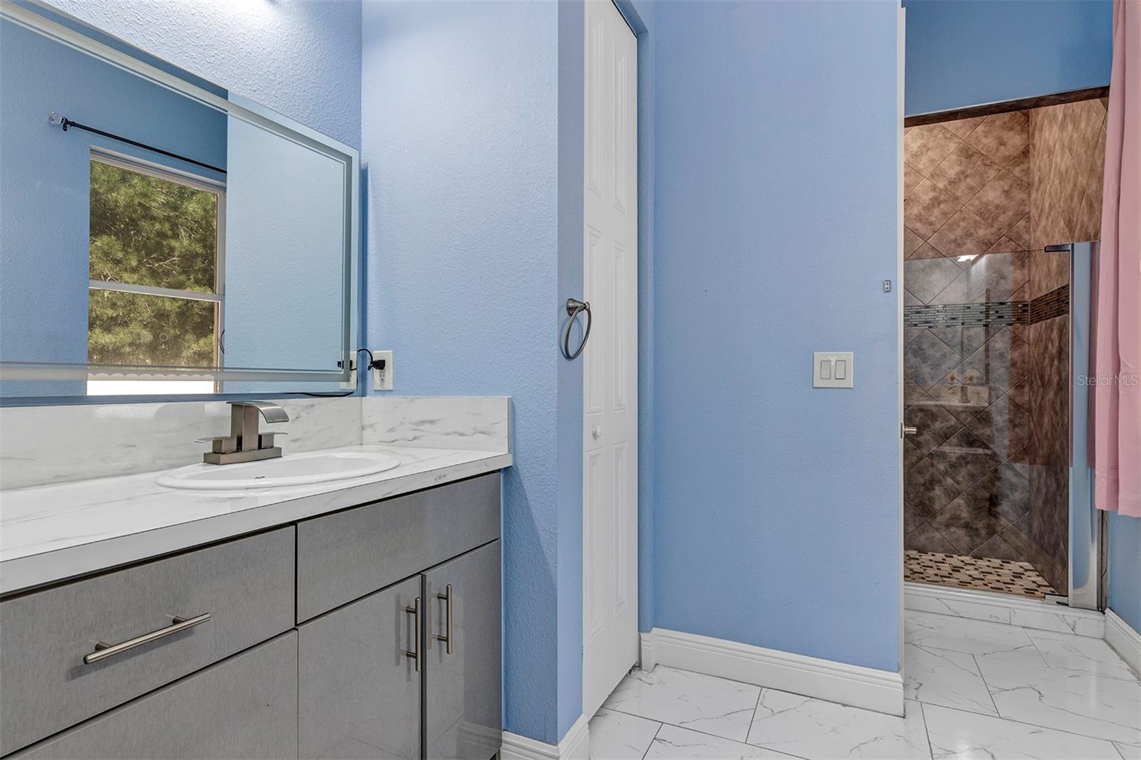 MARION OAKS UN 01 - Residential