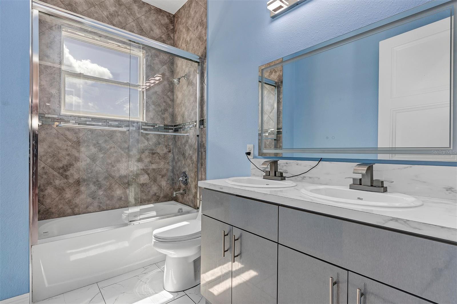 MARION OAKS UN 01 - Residential