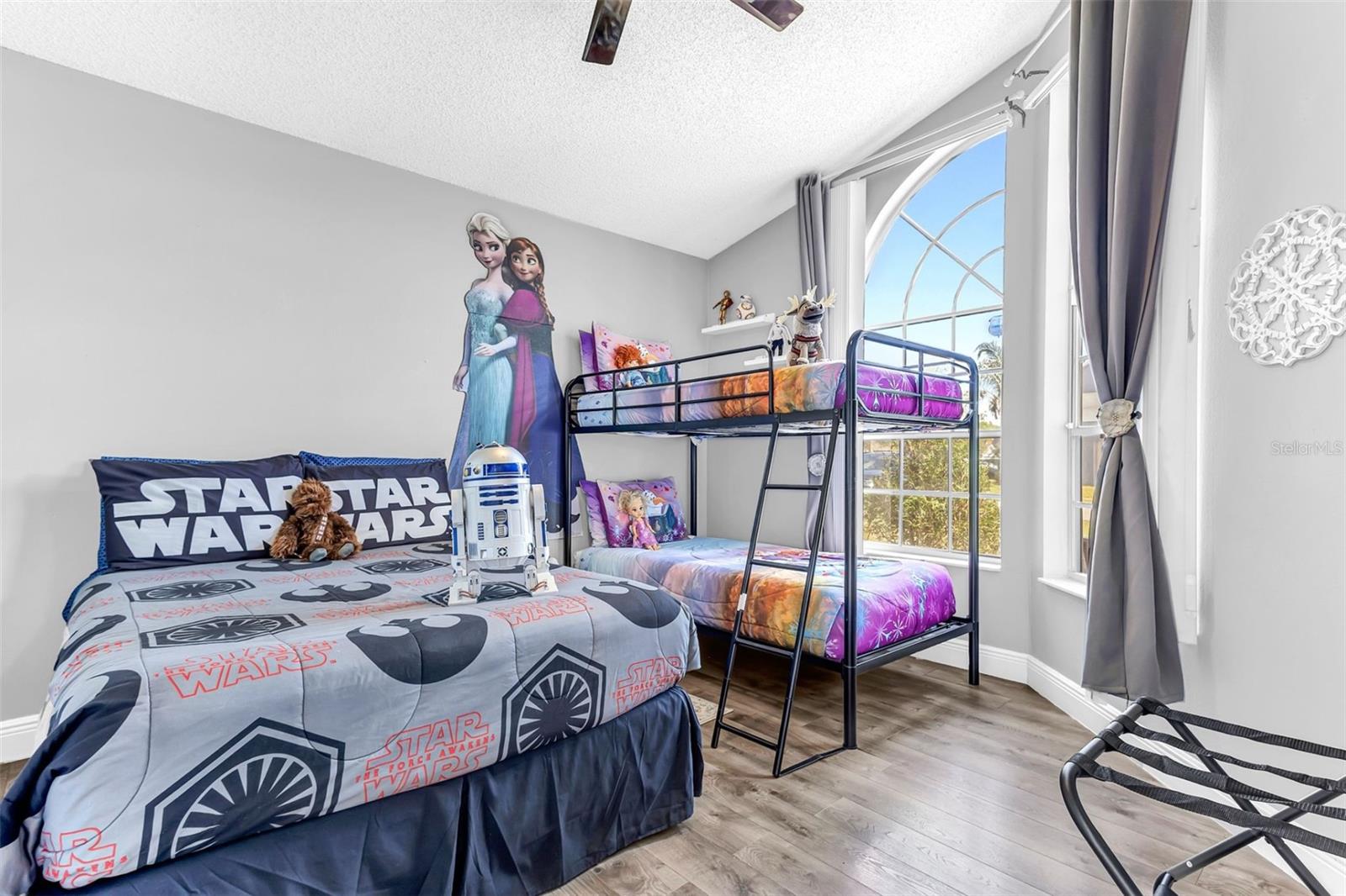 CREEKSIDE PH 1 - Residential