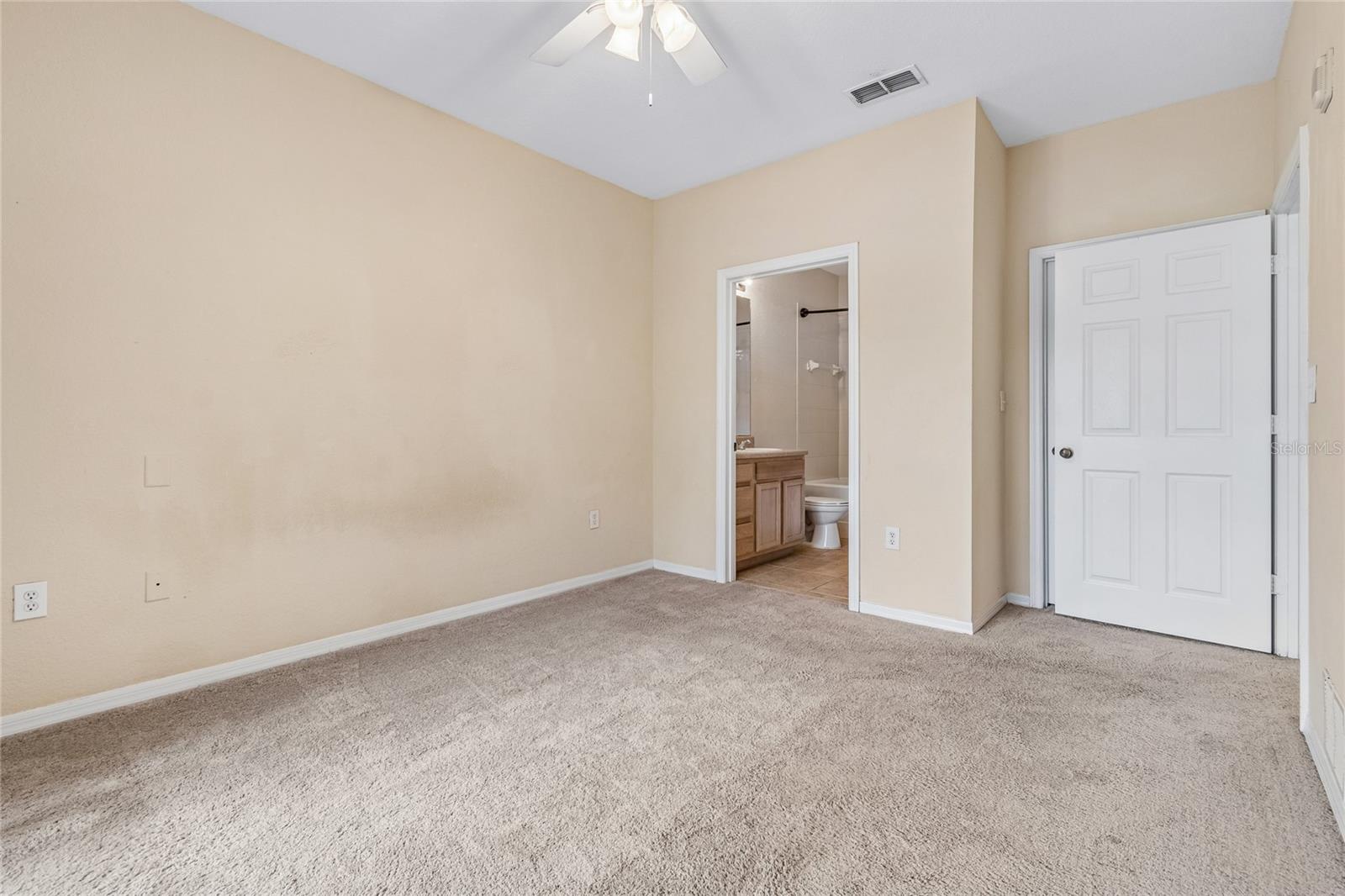 COURTNEY PALMS CONDO - Residential