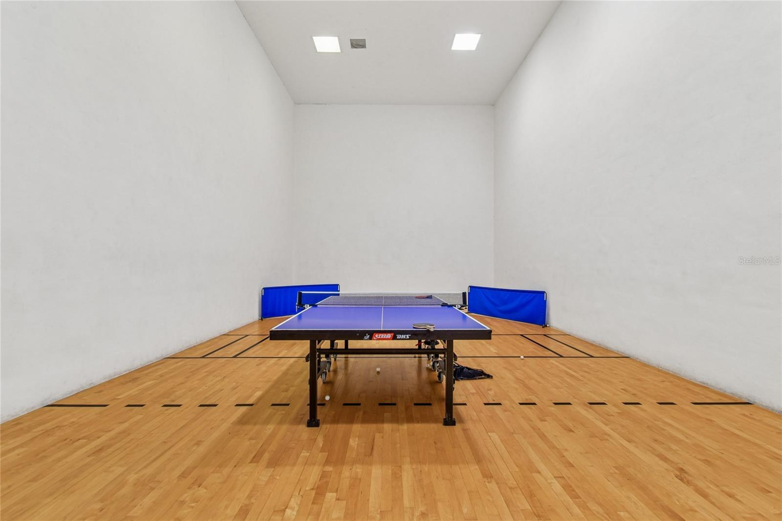 COURTNEY PALMS CONDO - Residential