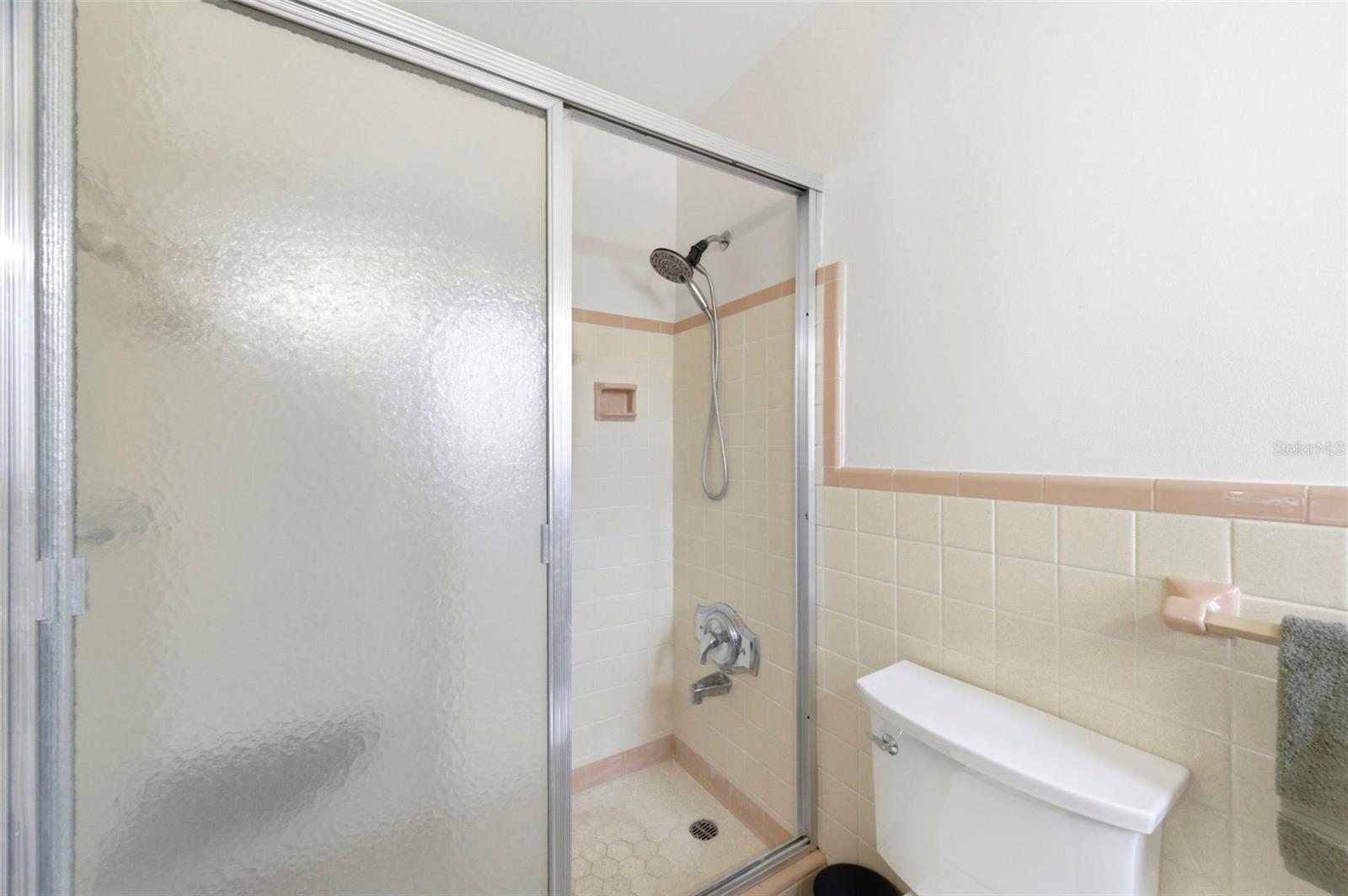 BELLEAIR ESTATES 2ND ADD - Residential