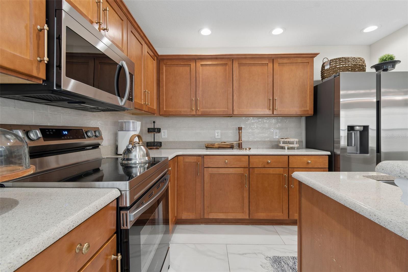 PALMETTO COVE - Residential