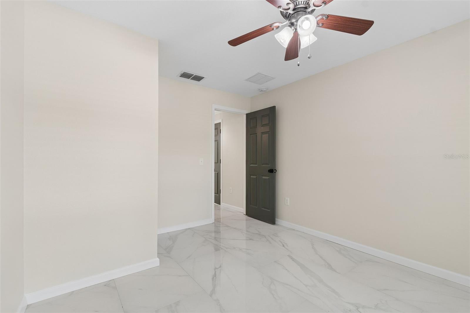 PALMETTO COVE - Residential