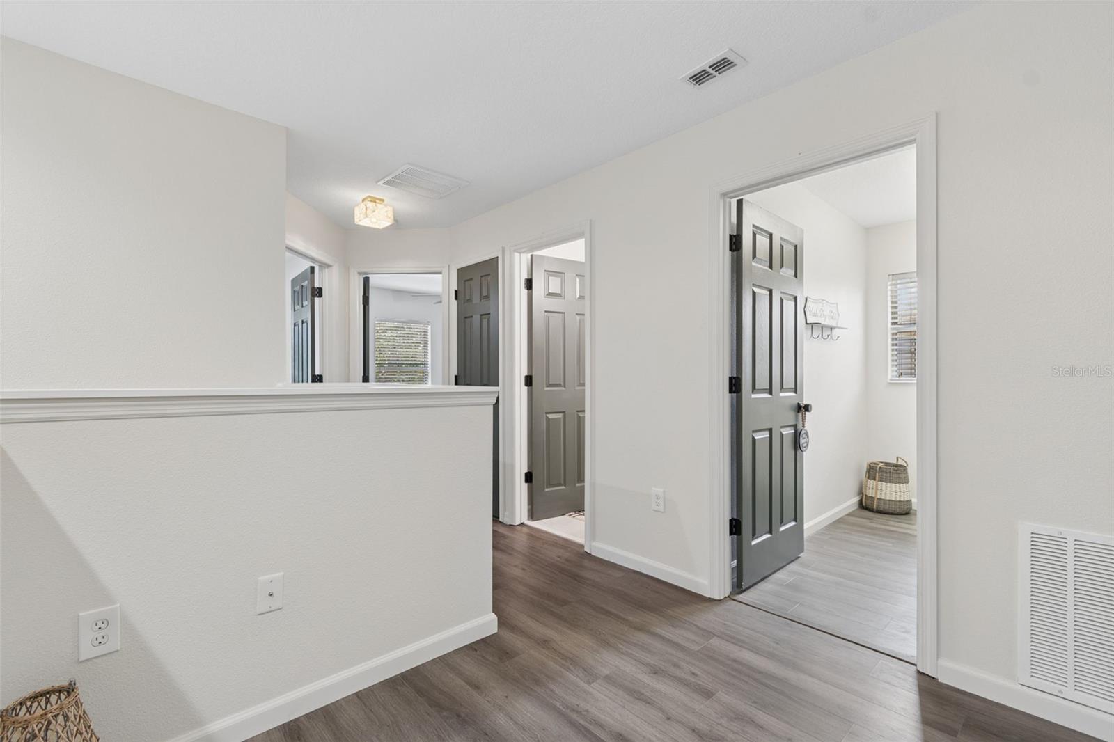 PALMETTO COVE - Residential