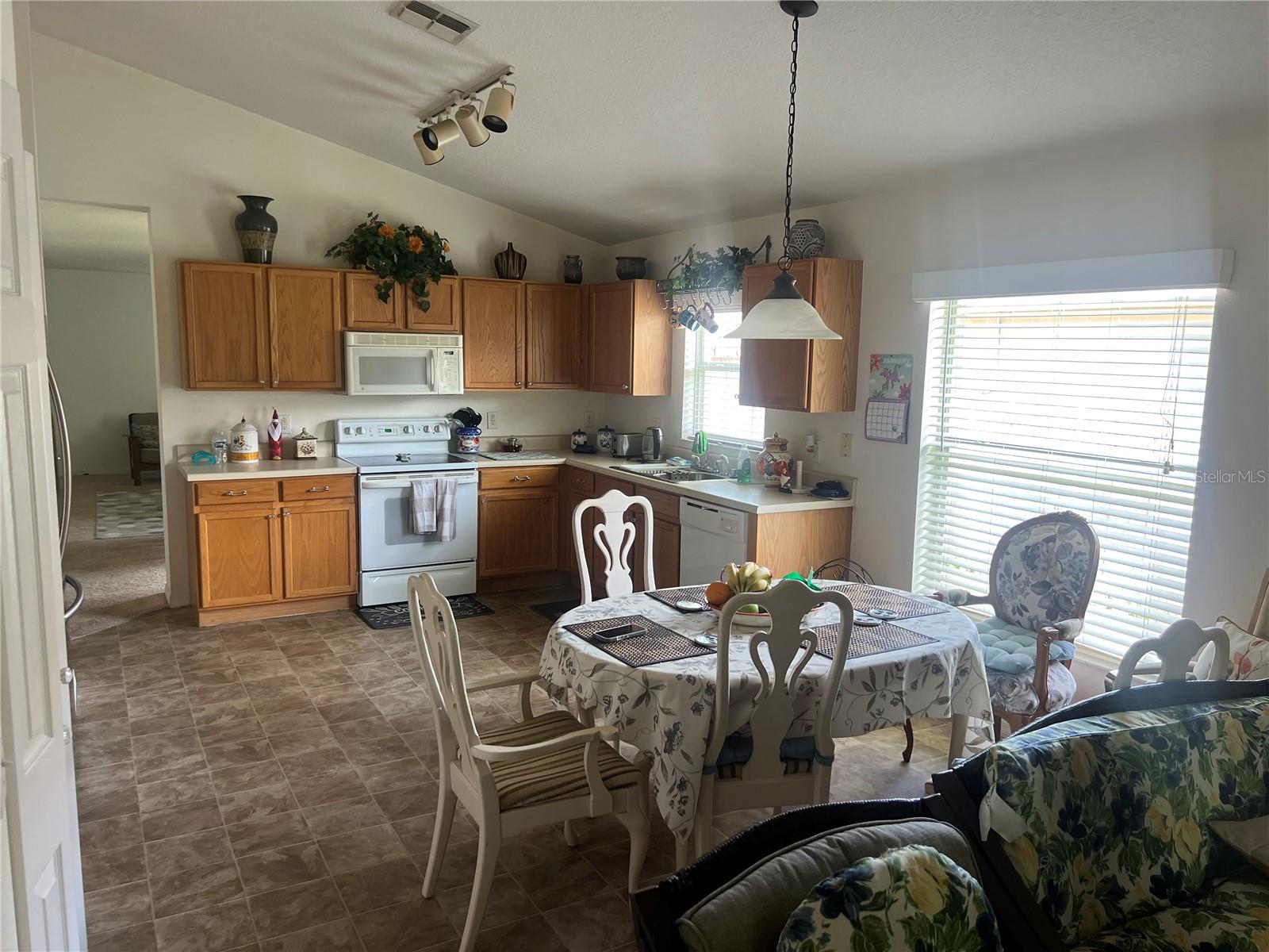 FULLERS CROSSING PH 02 49 31 - Residential