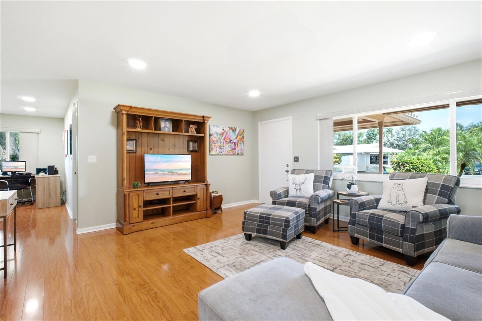 HIGHLAND LAKES - Residential