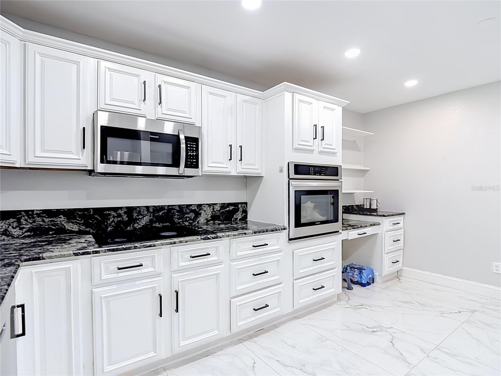 BAY CREST PARK UNIT 21 - Residential