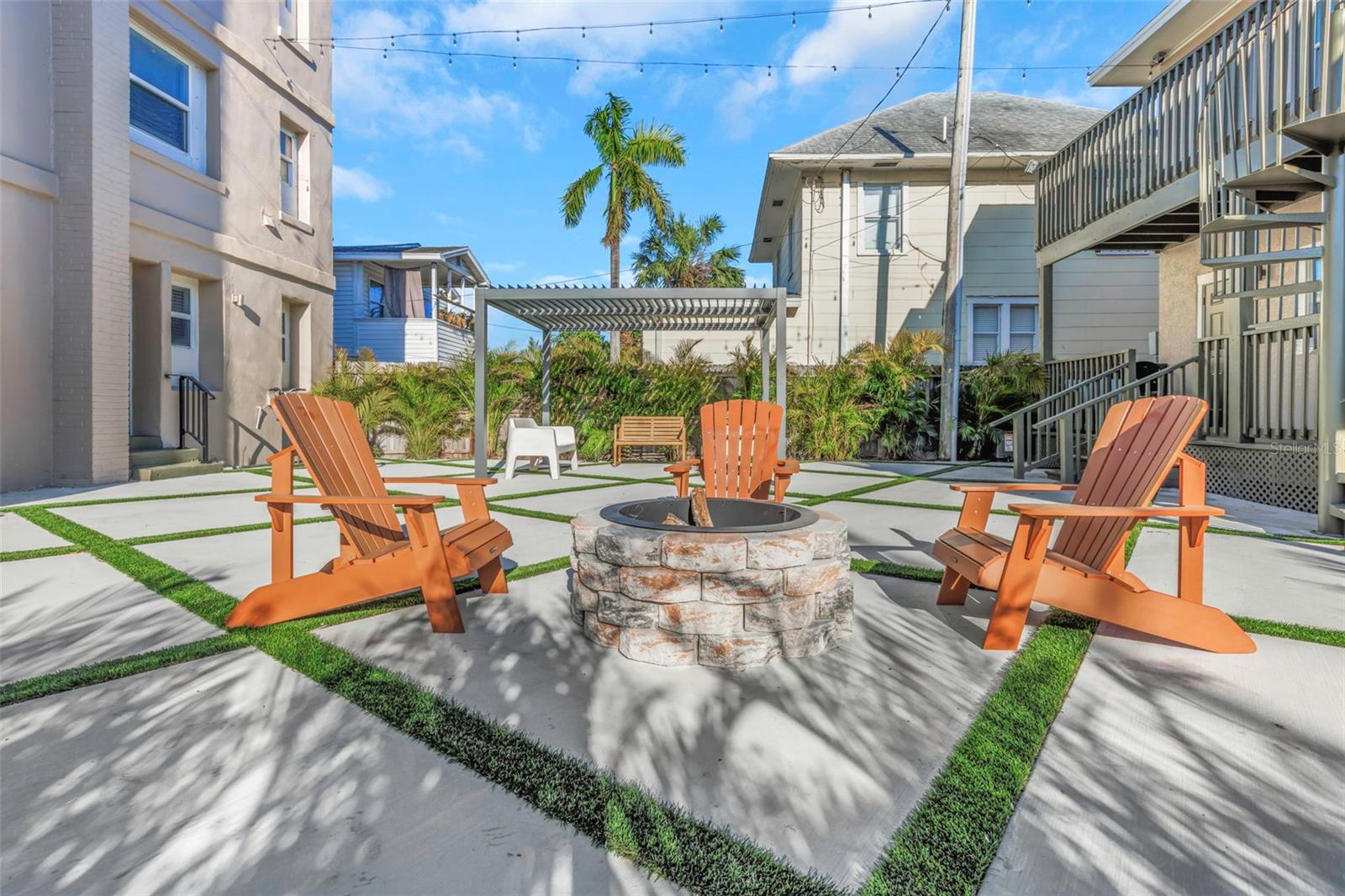 MCDANIEL & SMALLWOODS SUB - Residential Lease