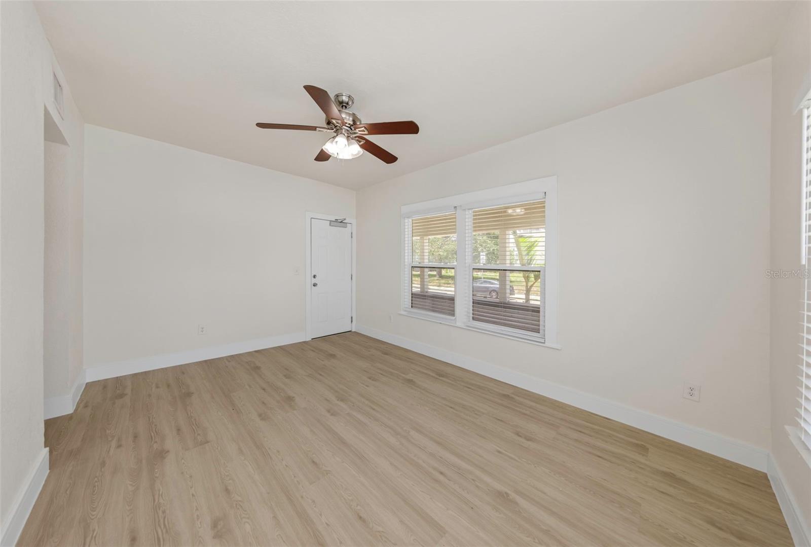 MCDANIEL & SMALLWOODS SUB - Residential Lease