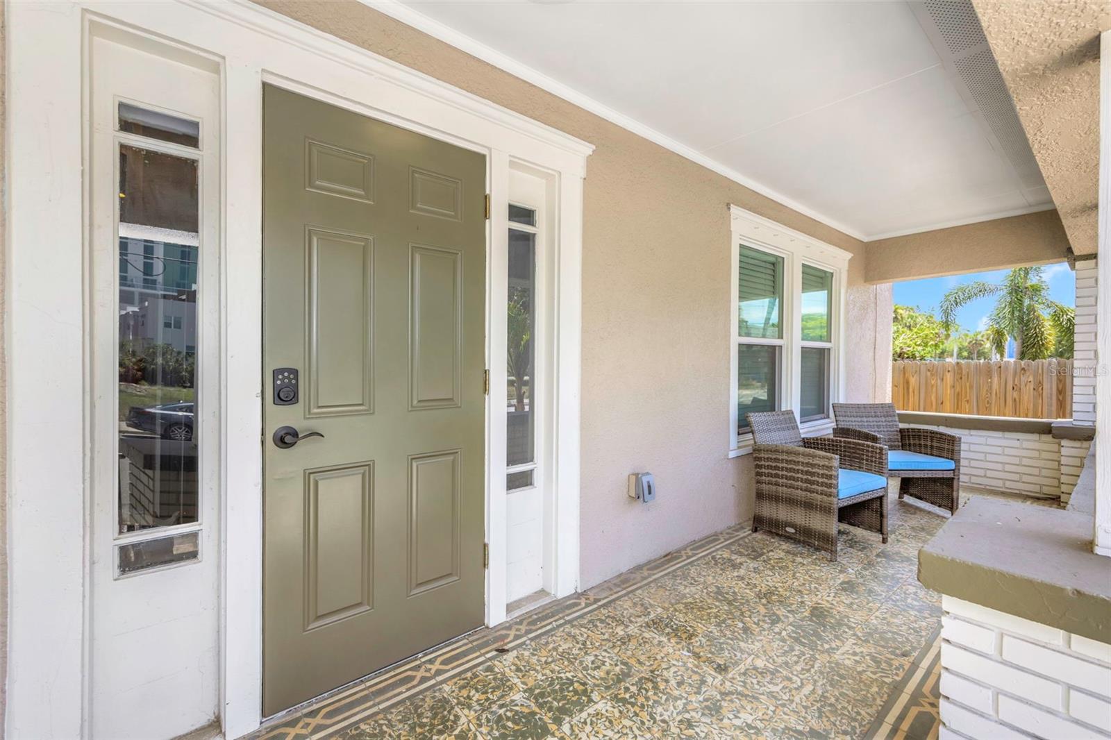 MCDANIEL & SMALLWOODS SUB - Residential Lease