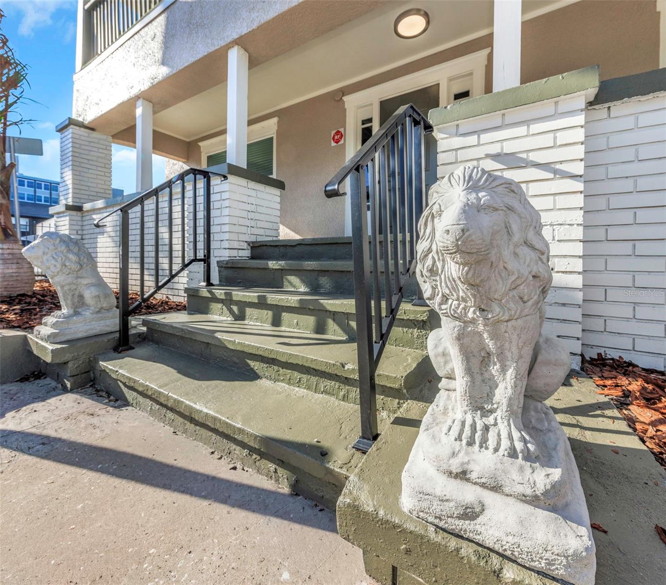 MCDANIEL & SMALLWOODS SUB - Residential Lease