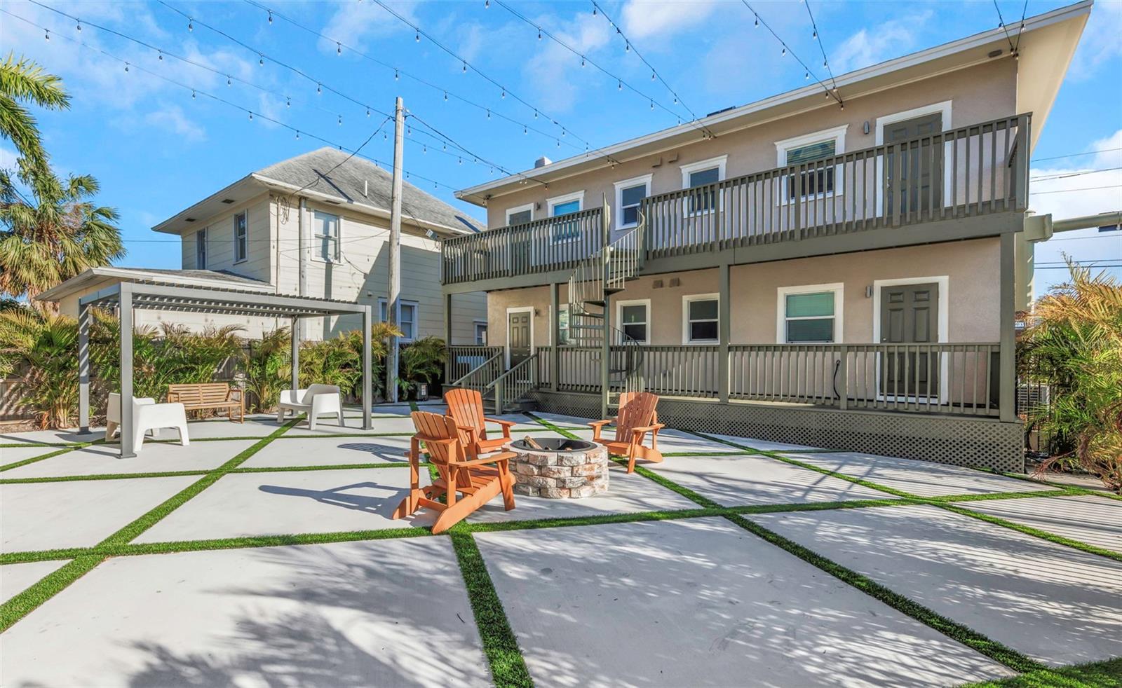 MCDANIEL & SMALLWOODS SUB - Residential Lease
