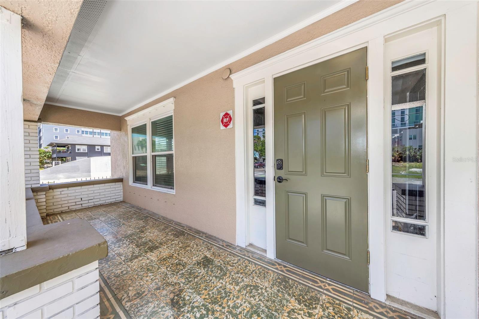 MCDANIEL & SMALLWOODS SUB - Residential Lease
