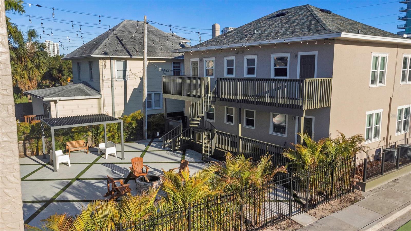 MCDANIEL & SMALLWOODS SUB - Residential Lease