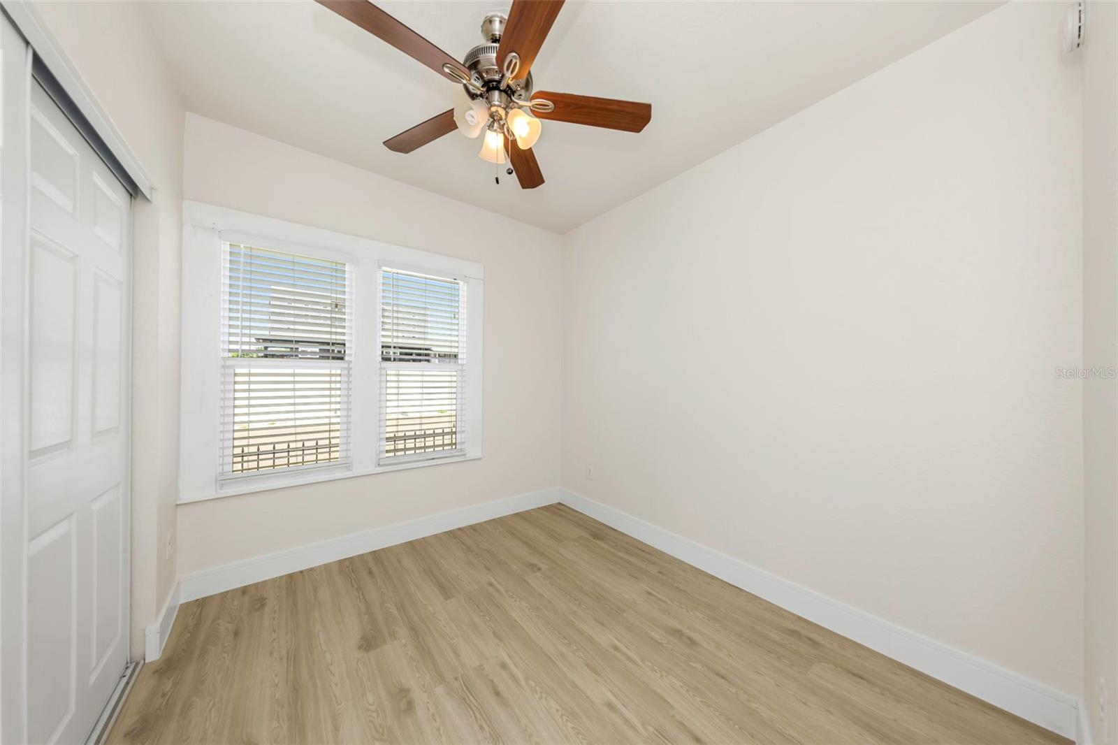 MCDANIEL & SMALLWOODS SUB - Residential Lease