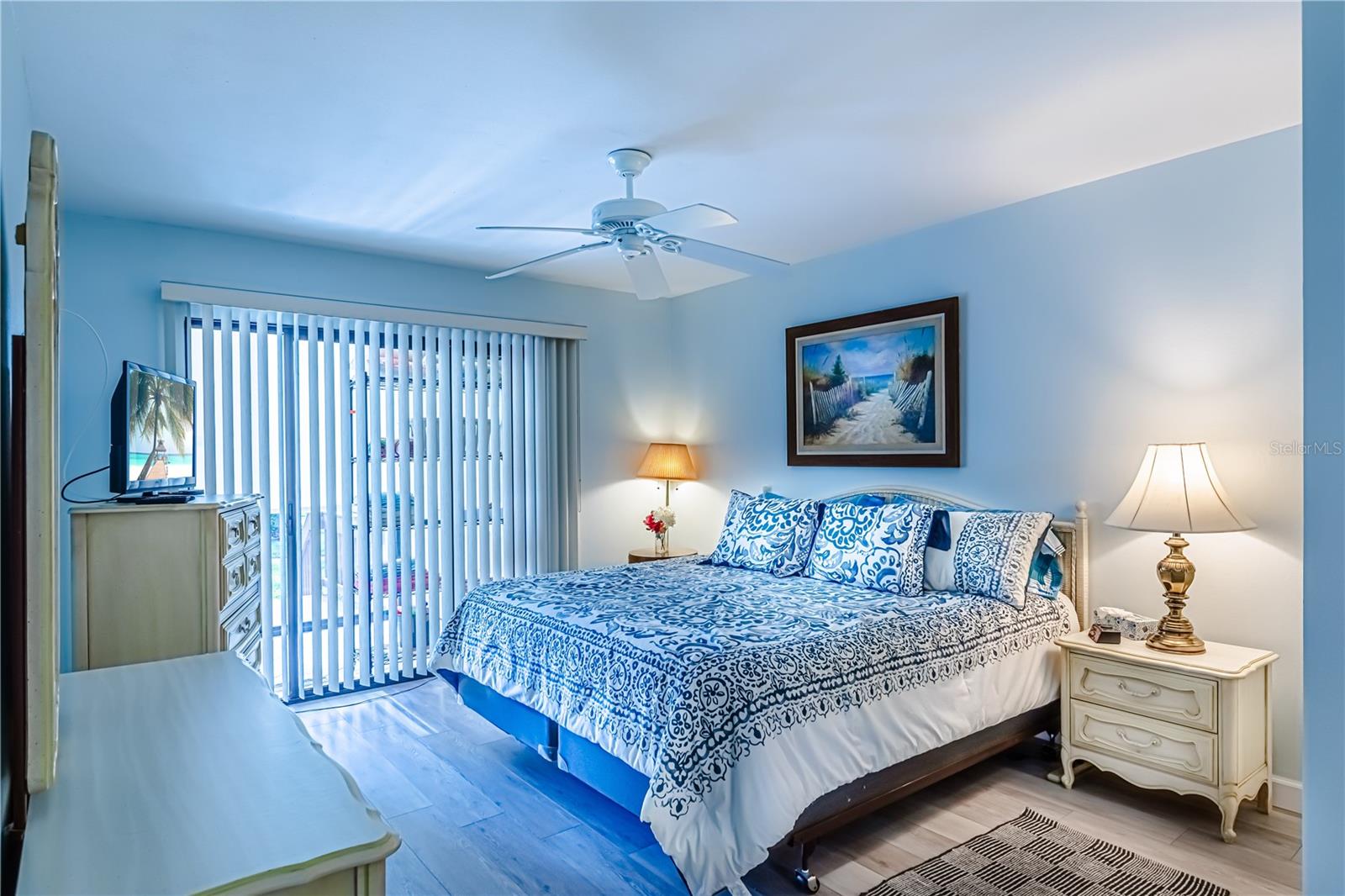 BIRD BAY II - Residential