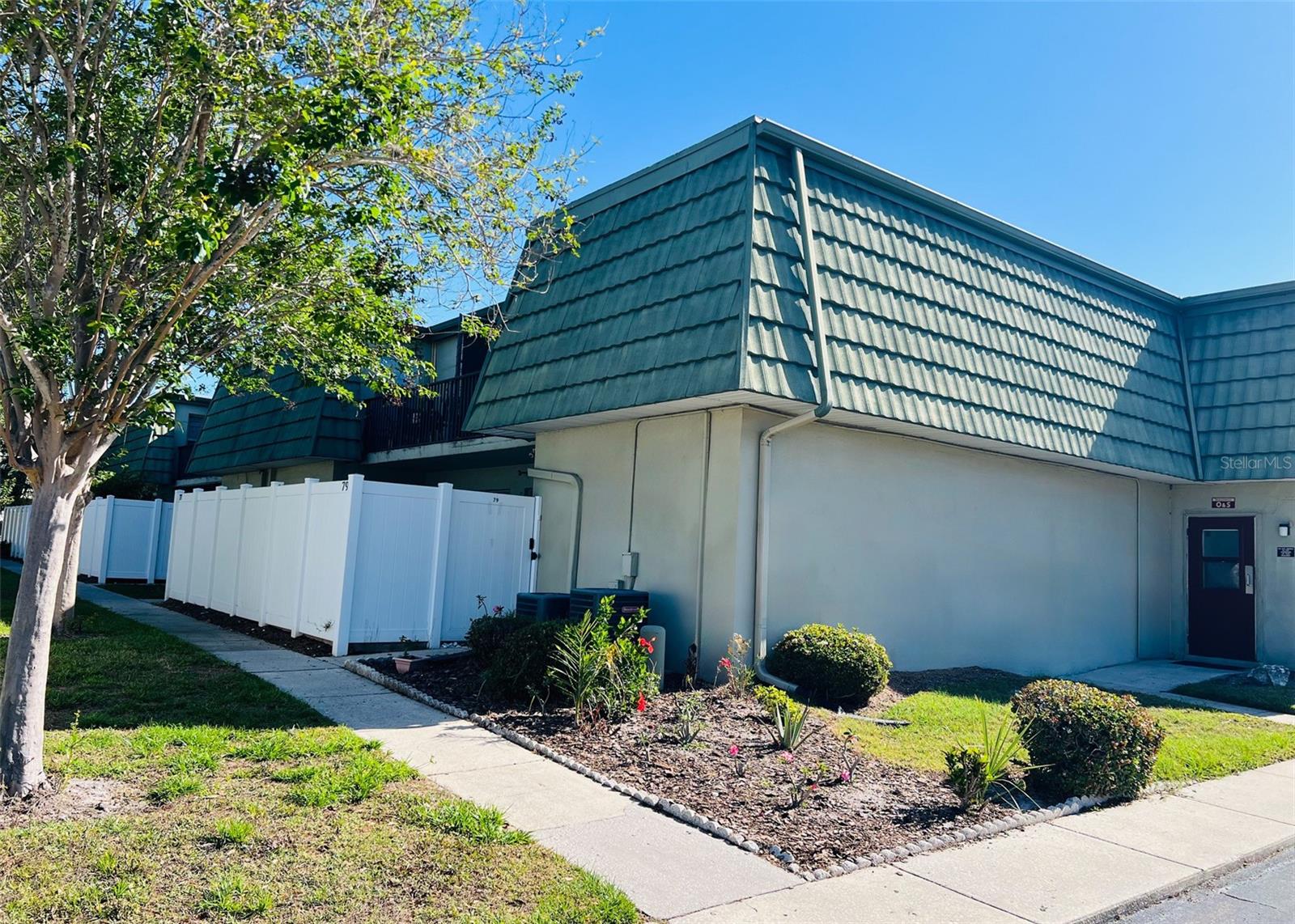 FOUNTAIN SQUARE CONDO - Residential