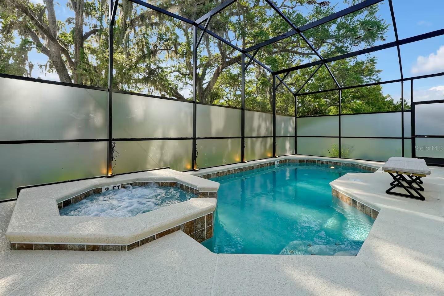 VERANDA PALMS PH 3 - Residential