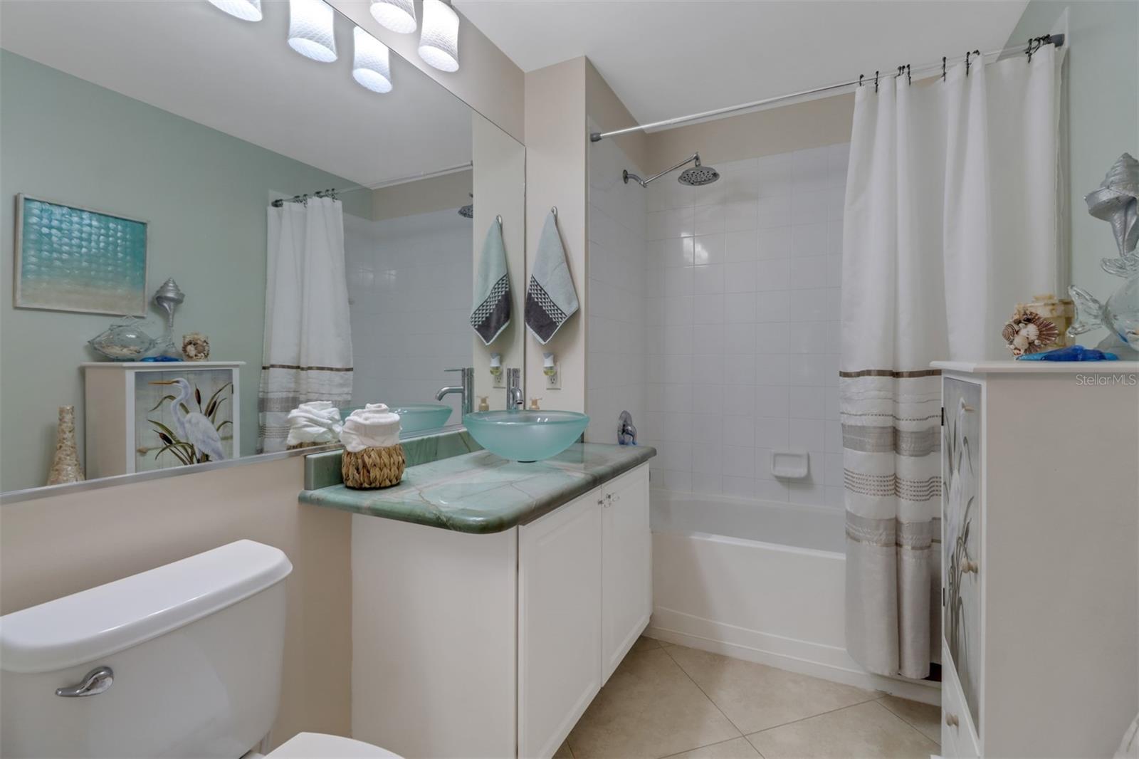 SABAL POINTE/MAJESTIC PALMS PH - Residential