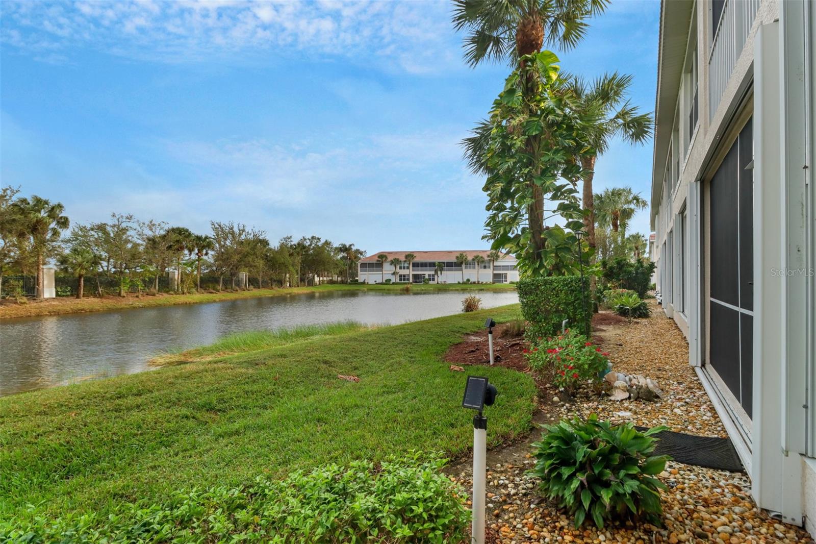 SABAL POINTE/MAJESTIC PALMS PH - Residential