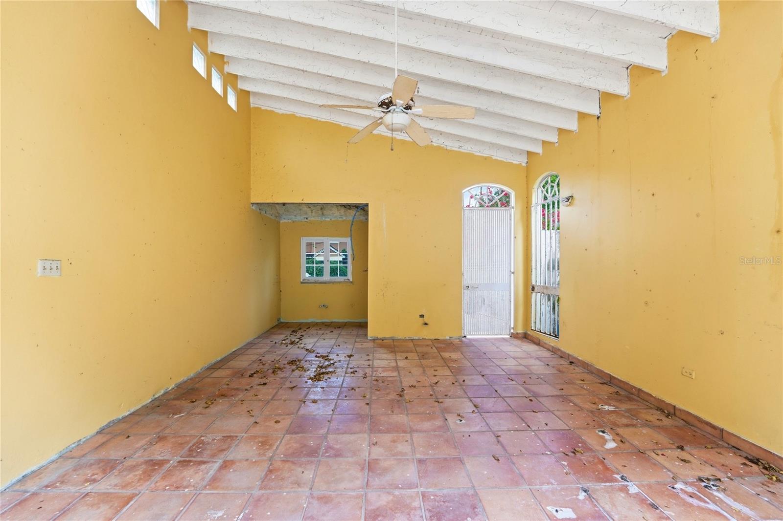 GARDEN HILLS NORTE - Residential