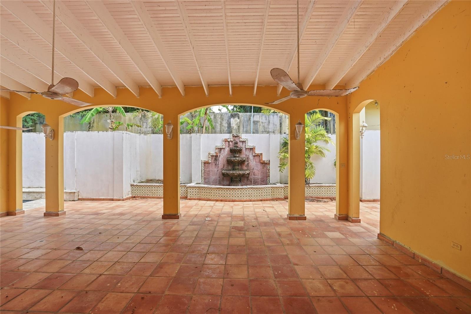 GARDEN HILLS NORTE - Residential