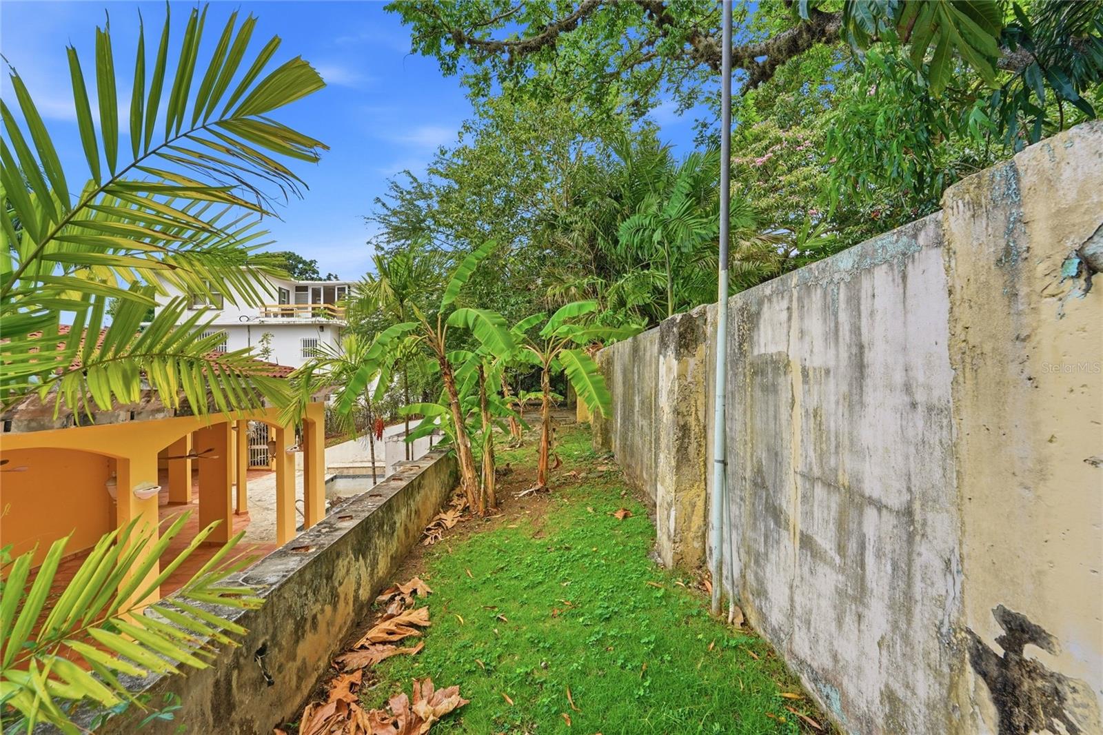 GARDEN HILLS NORTE - Residential