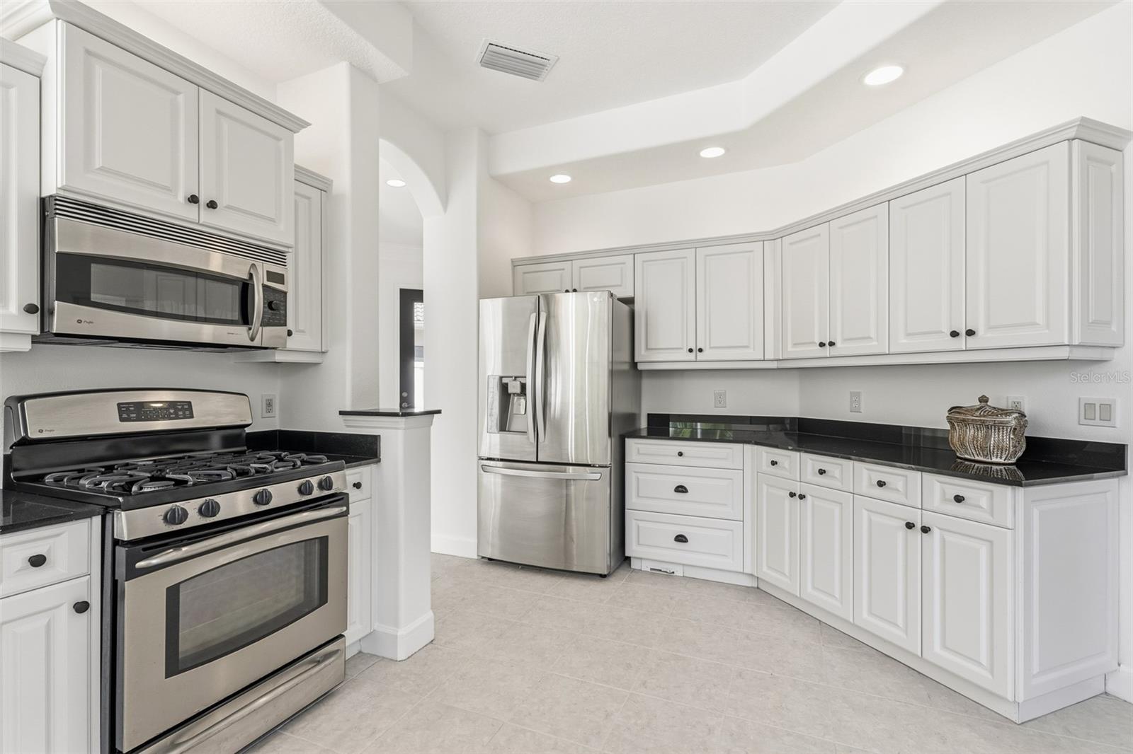 ROSEDALE 11 - Residential