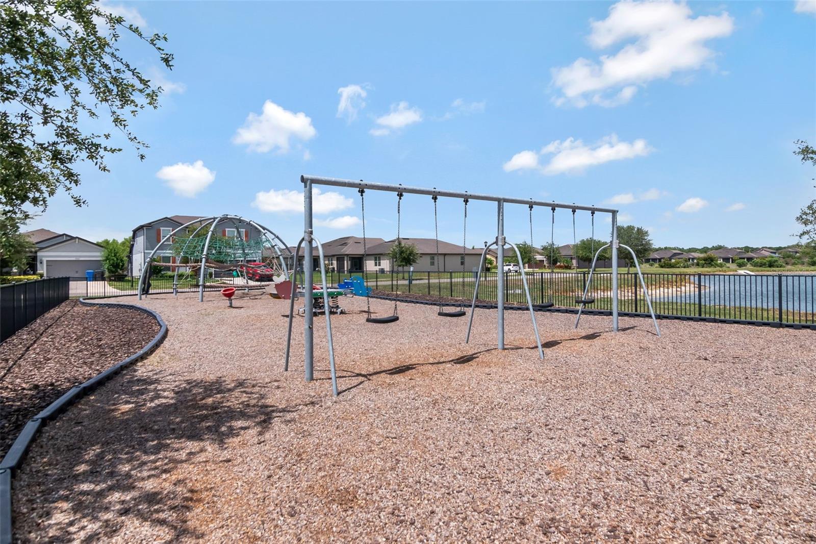 MAGNOLIA PARK NORTHEAST RESIDE - Residential