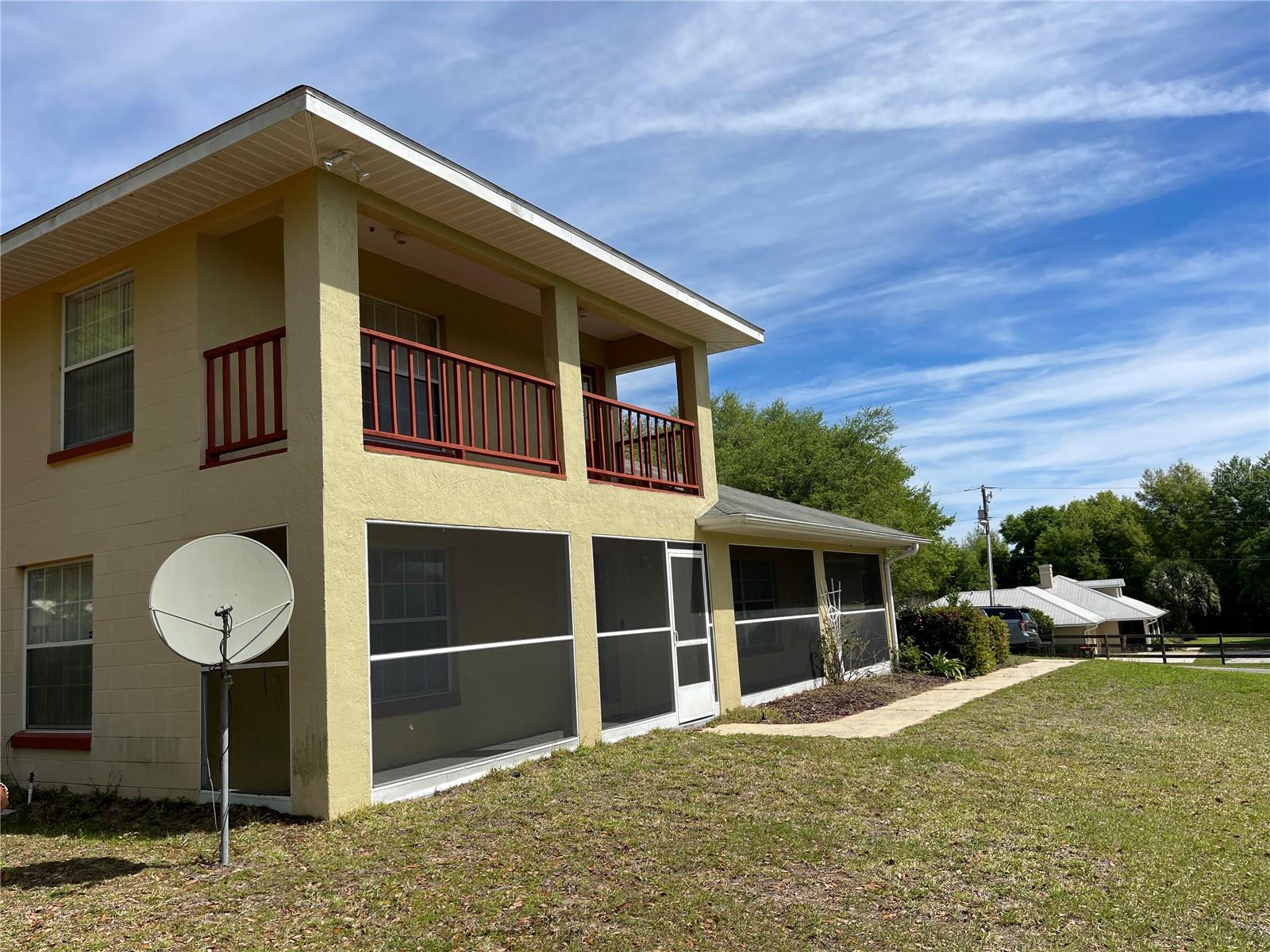 KING GROVE - Residential