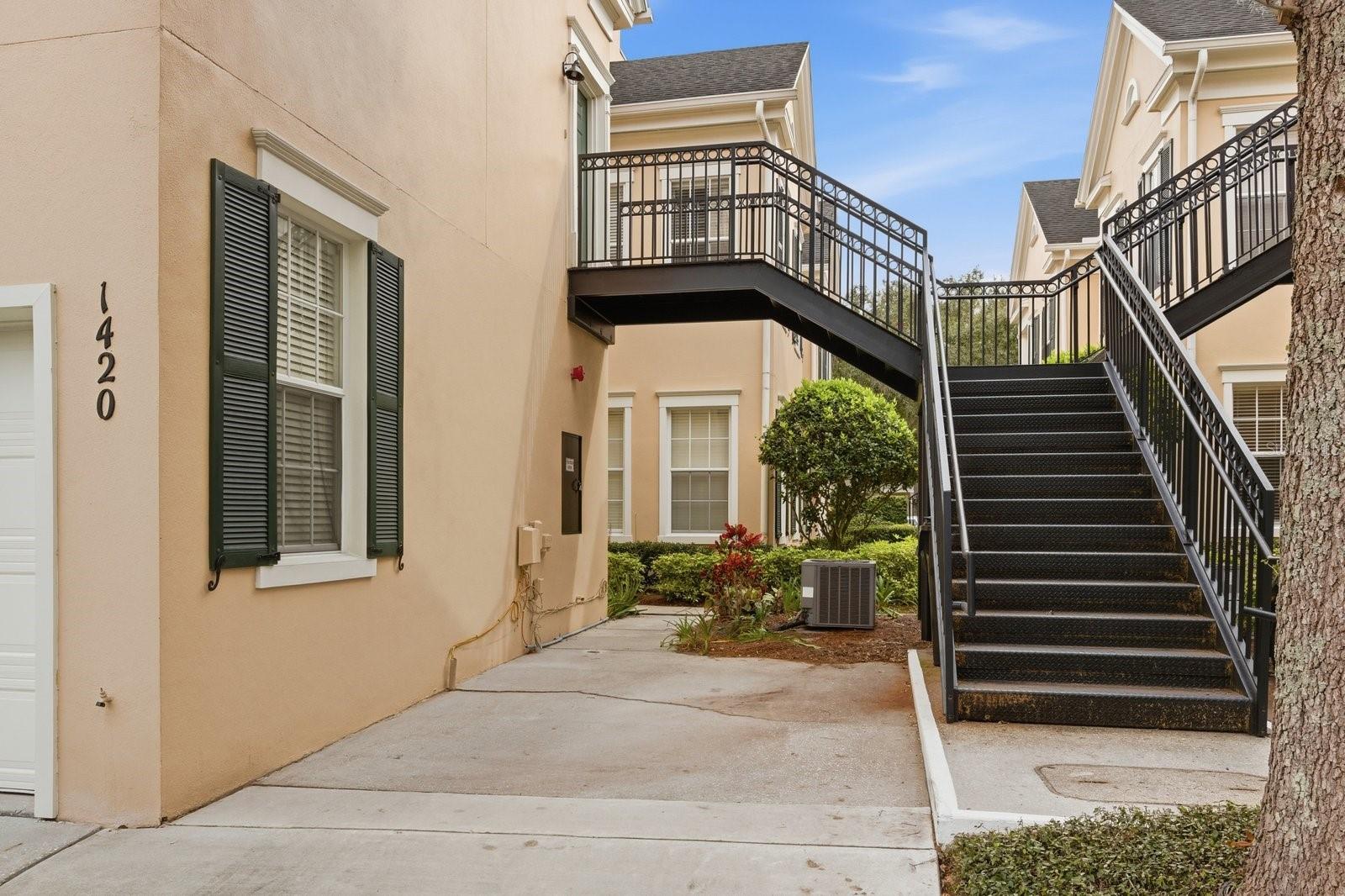 BALDWIN PARK UNIT 3 - REPLAT 1 58/76 LOT 559 - Commercial Sale
