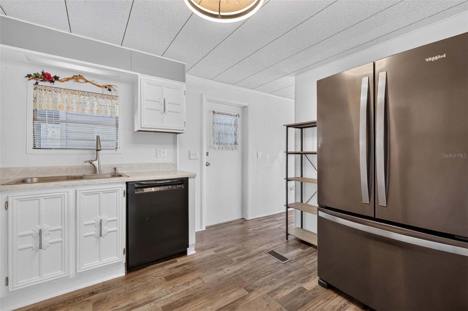 WESTERN SHORES 2ND ADD - Residential