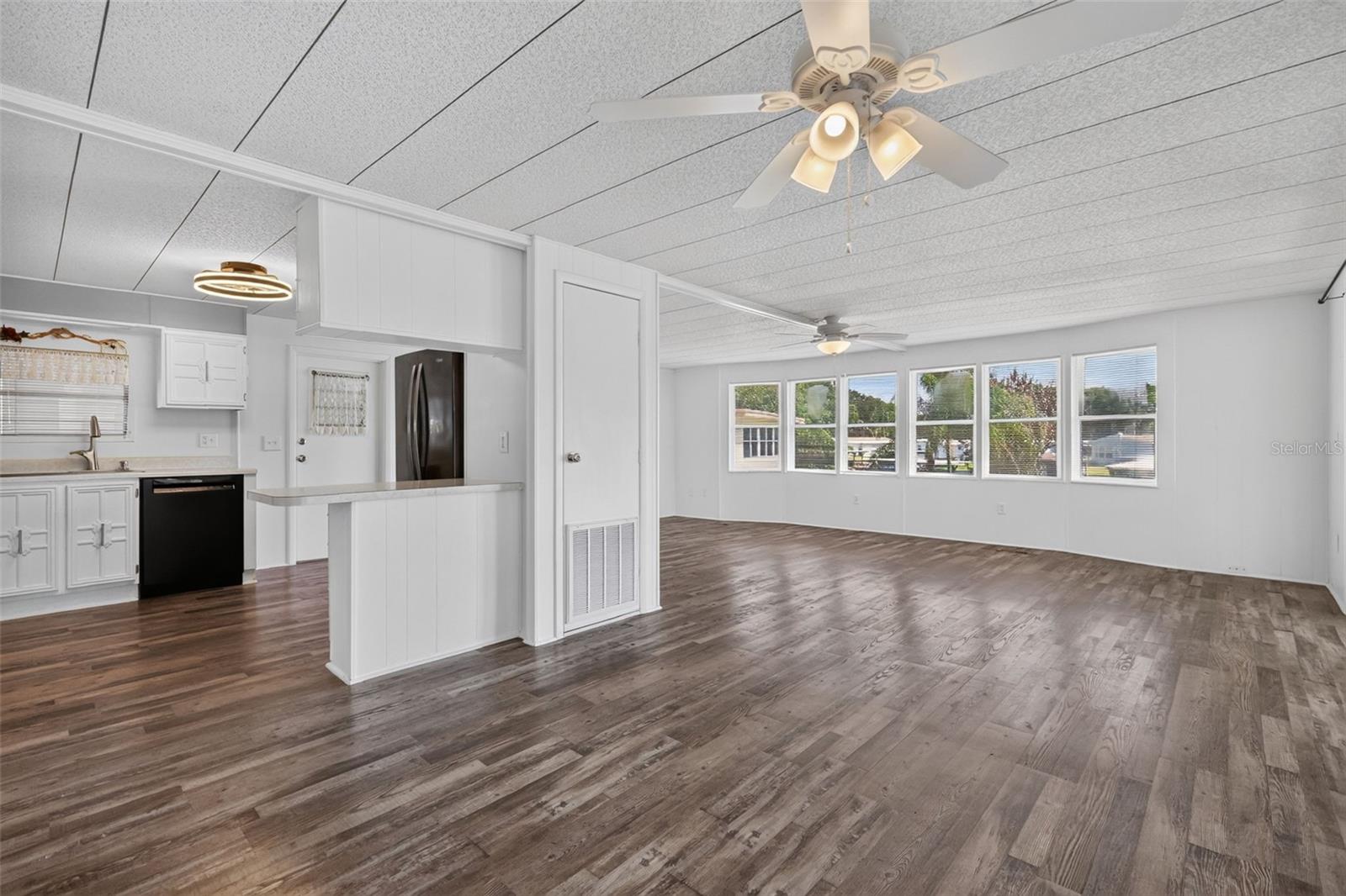 WESTERN SHORES 2ND ADD - Residential