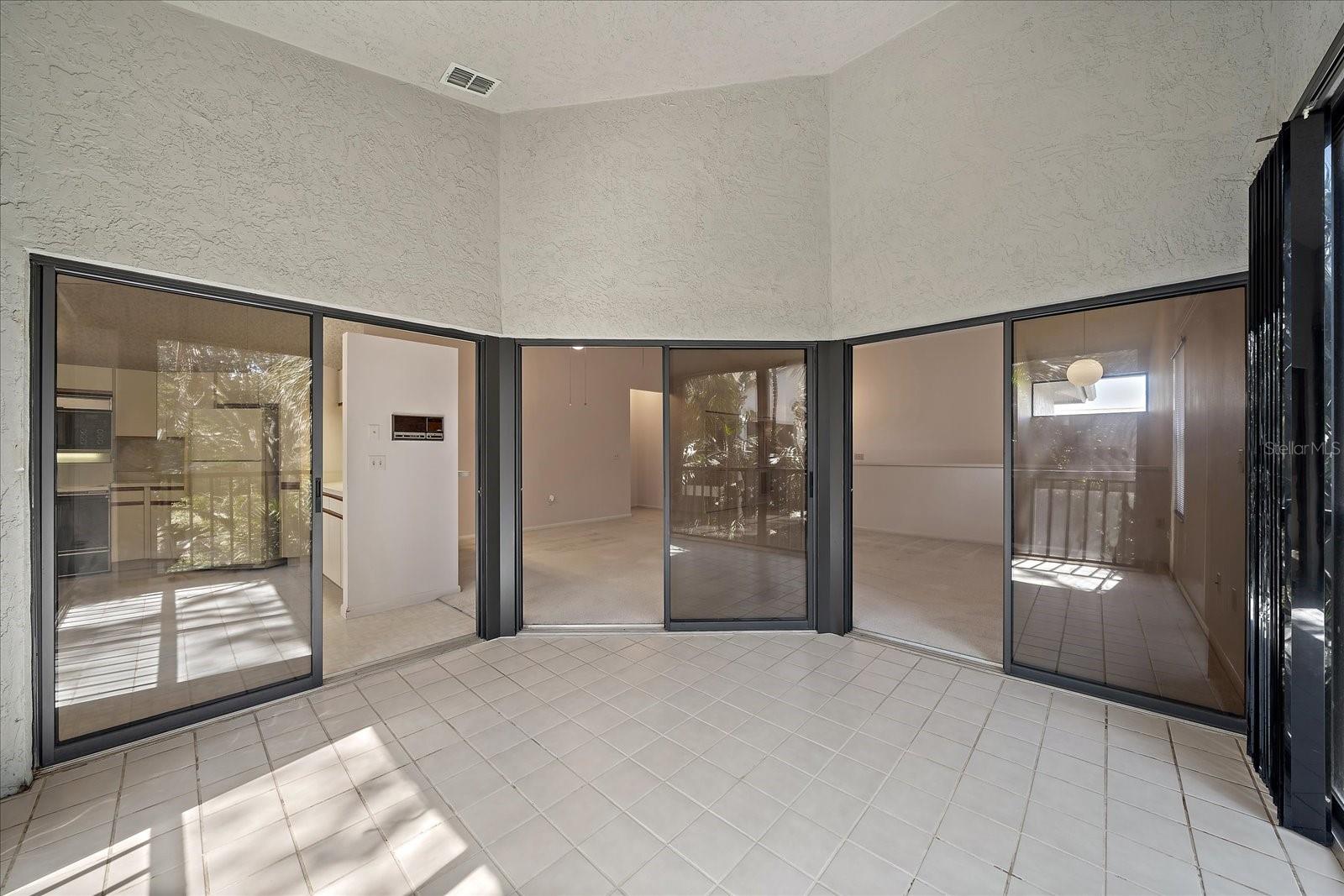 LANDINGS SOUTH V, THE LANDINGS - Residential