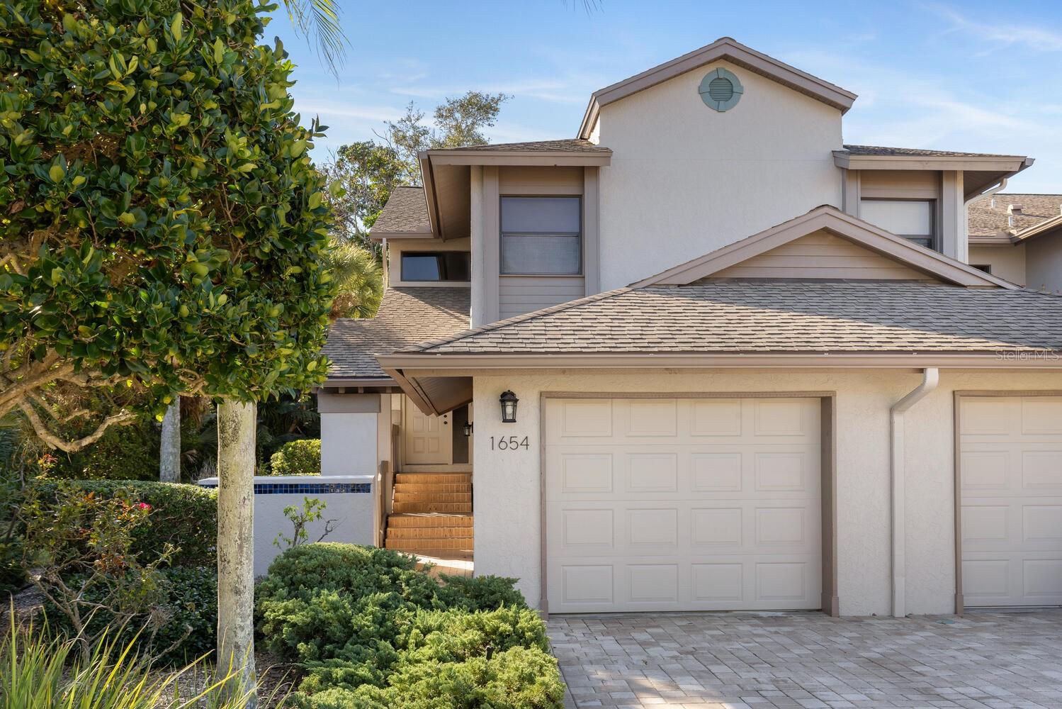 LANDINGS SOUTH V, THE LANDINGS - Residential