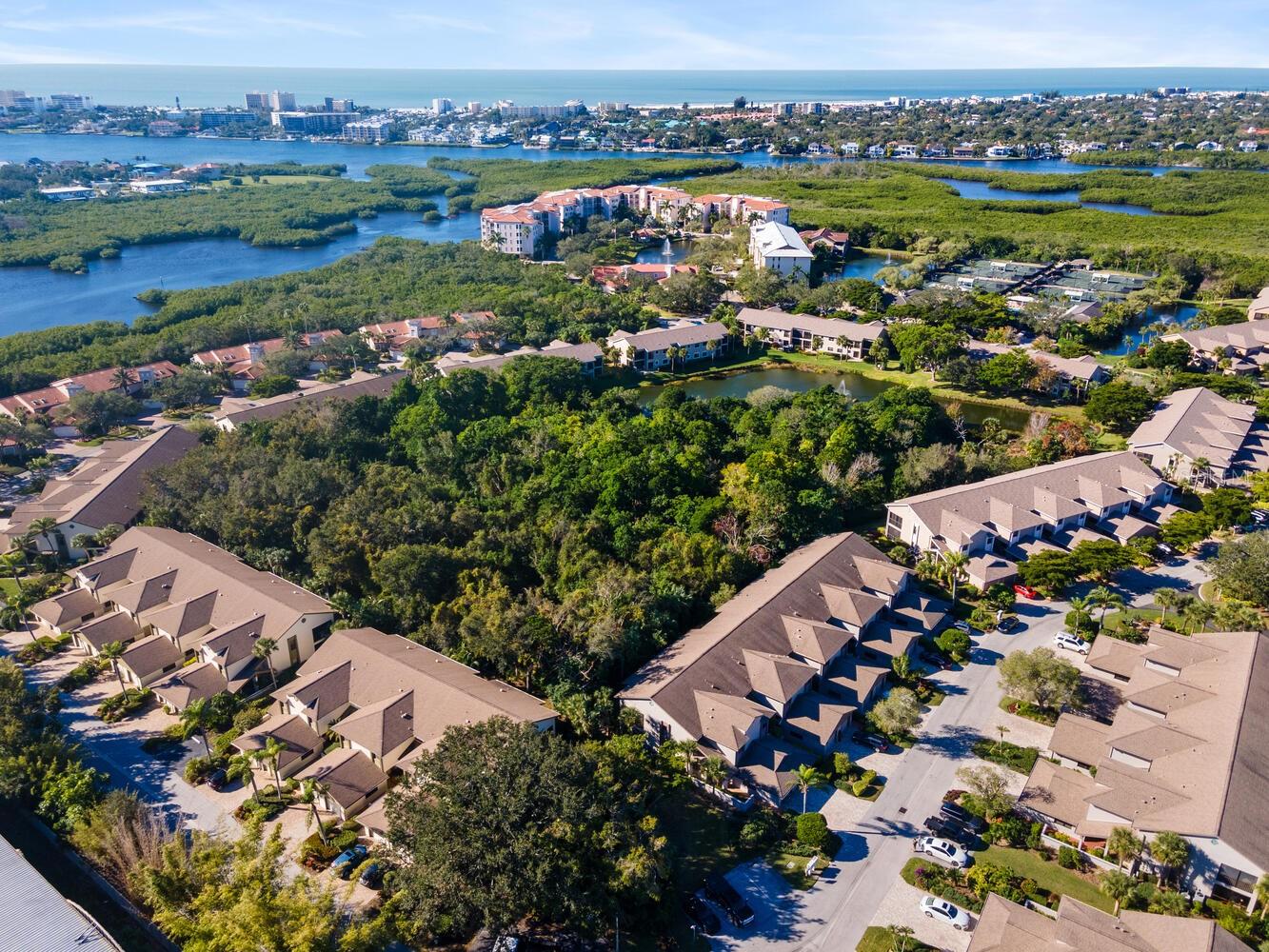LANDINGS SOUTH V, THE LANDINGS - Residential
