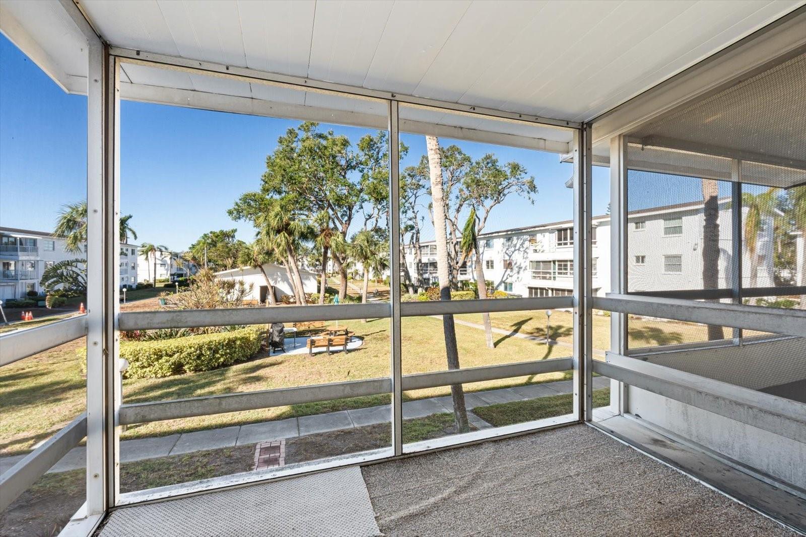 BAYSHORE GARDENS - Residential