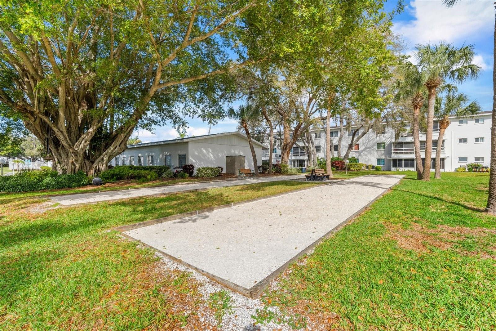 BAYSHORE GARDENS - Residential