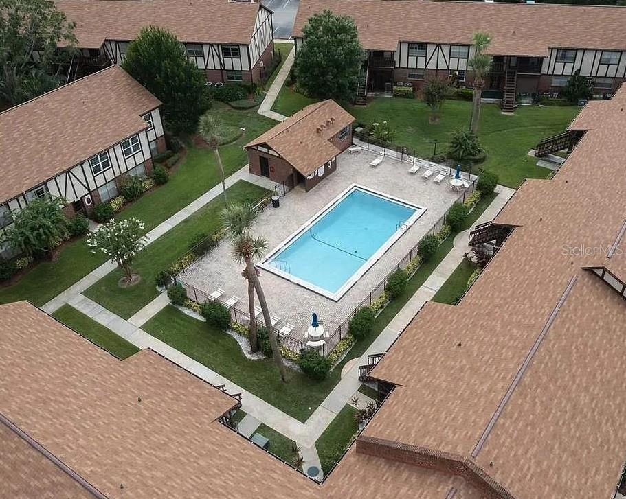 CAMELOT BY LAKE CONDO - Residential