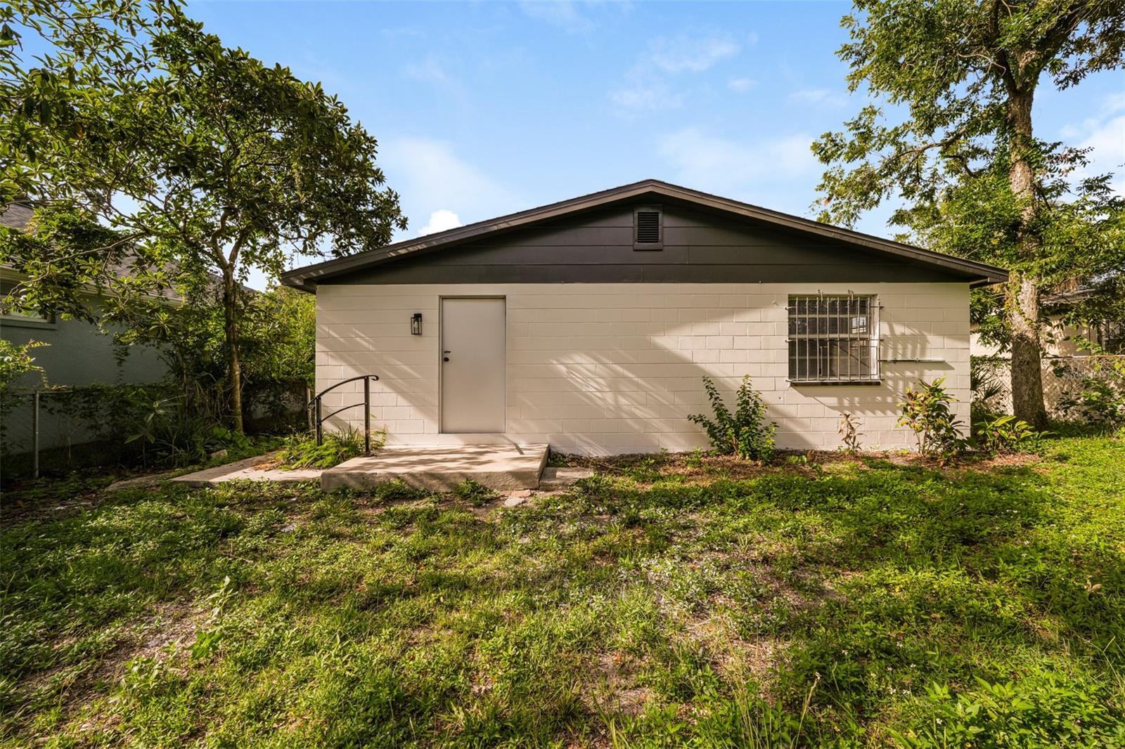 ENGLEWOOD - Residential