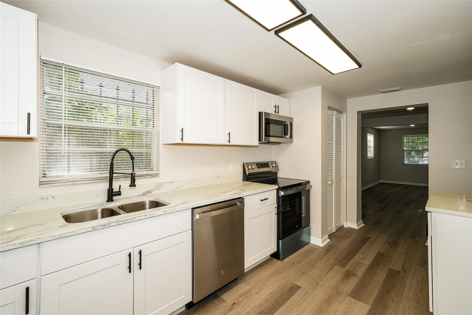 ENGLEWOOD - Residential
