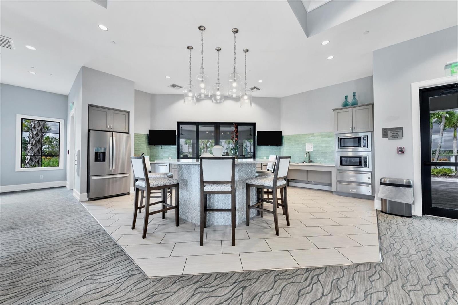 SHOREVIEW - Residential